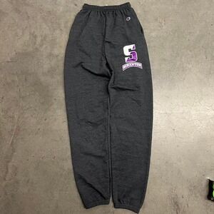 Baggy Univeristy of Scranton champion sweatpants‎